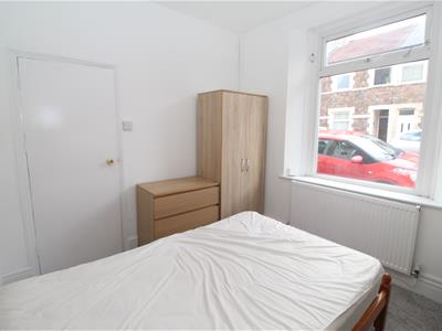 Picture 12